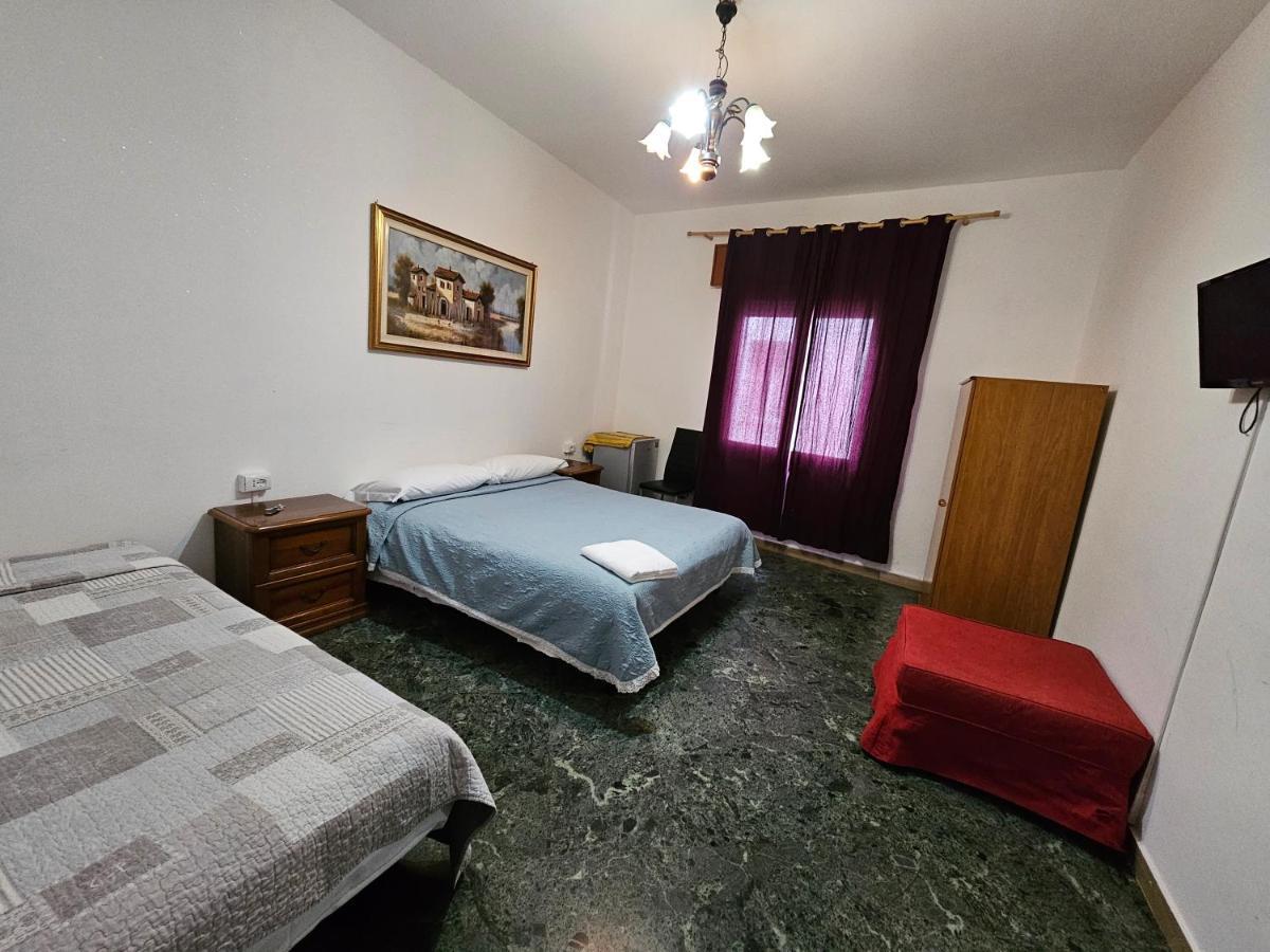 Bed and Breakfast The Caponi Bros Местре Экстерьер фото